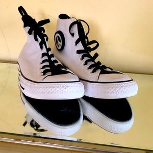 Converse Black and White Seek Peace sneakers